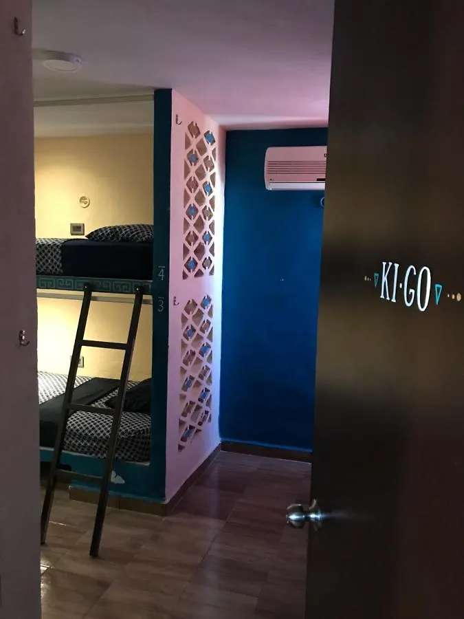 Venado 28 Hostel Cancun Mexico